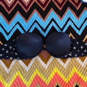 Victoria’s Secret pink strapless push up bra-36C